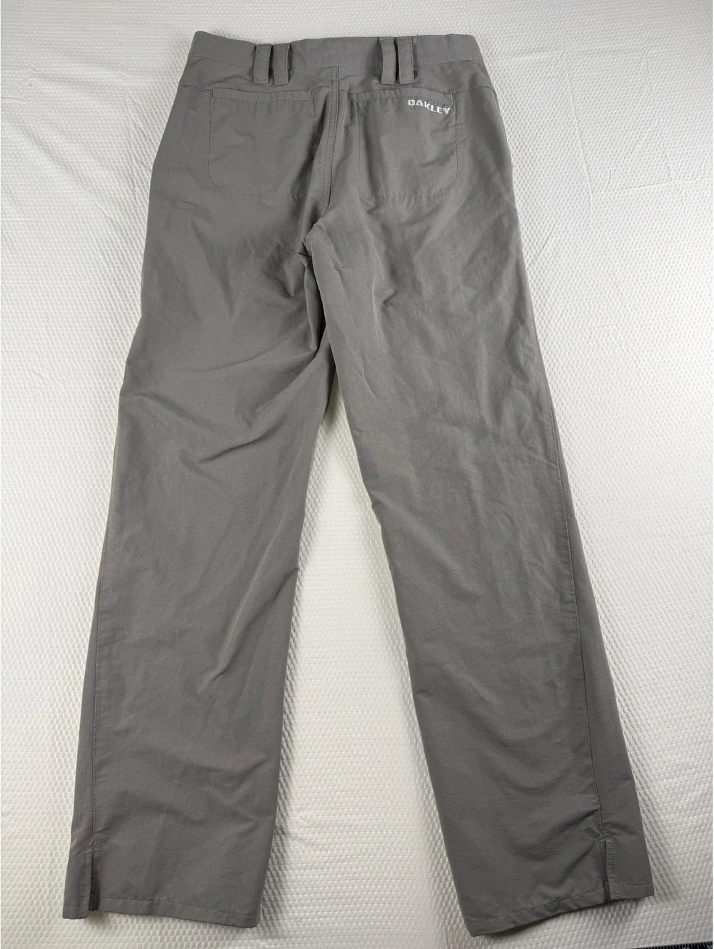 Oakley Men’s 30x32 Gray Golf Pants Performance Stretch Lightweight Golfcore
